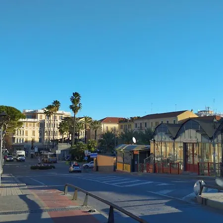 Appartement Gallinara A Due Passi Dal Mare Ad In Liguria *