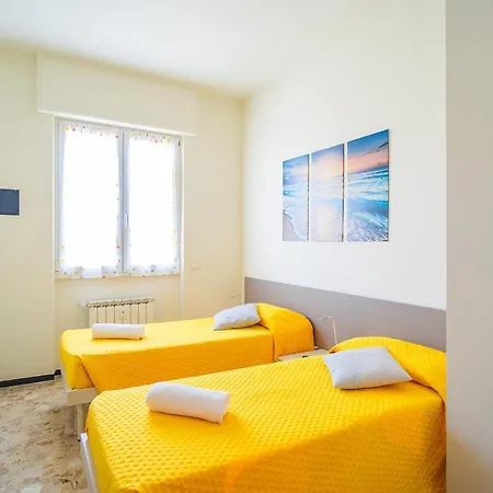Appartamento Gallinara A Due Passi Dal Mare Ad In Liguria *