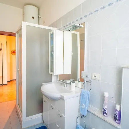 Gallinara A Due Passi Dal Mare Ad In Liguria Apartman