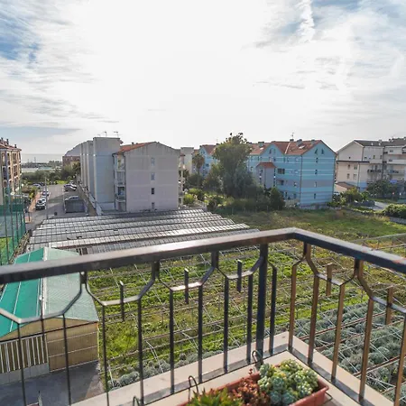 Gallinara A Due Passi Dal Mare Ad In Liguria Апартаменты *